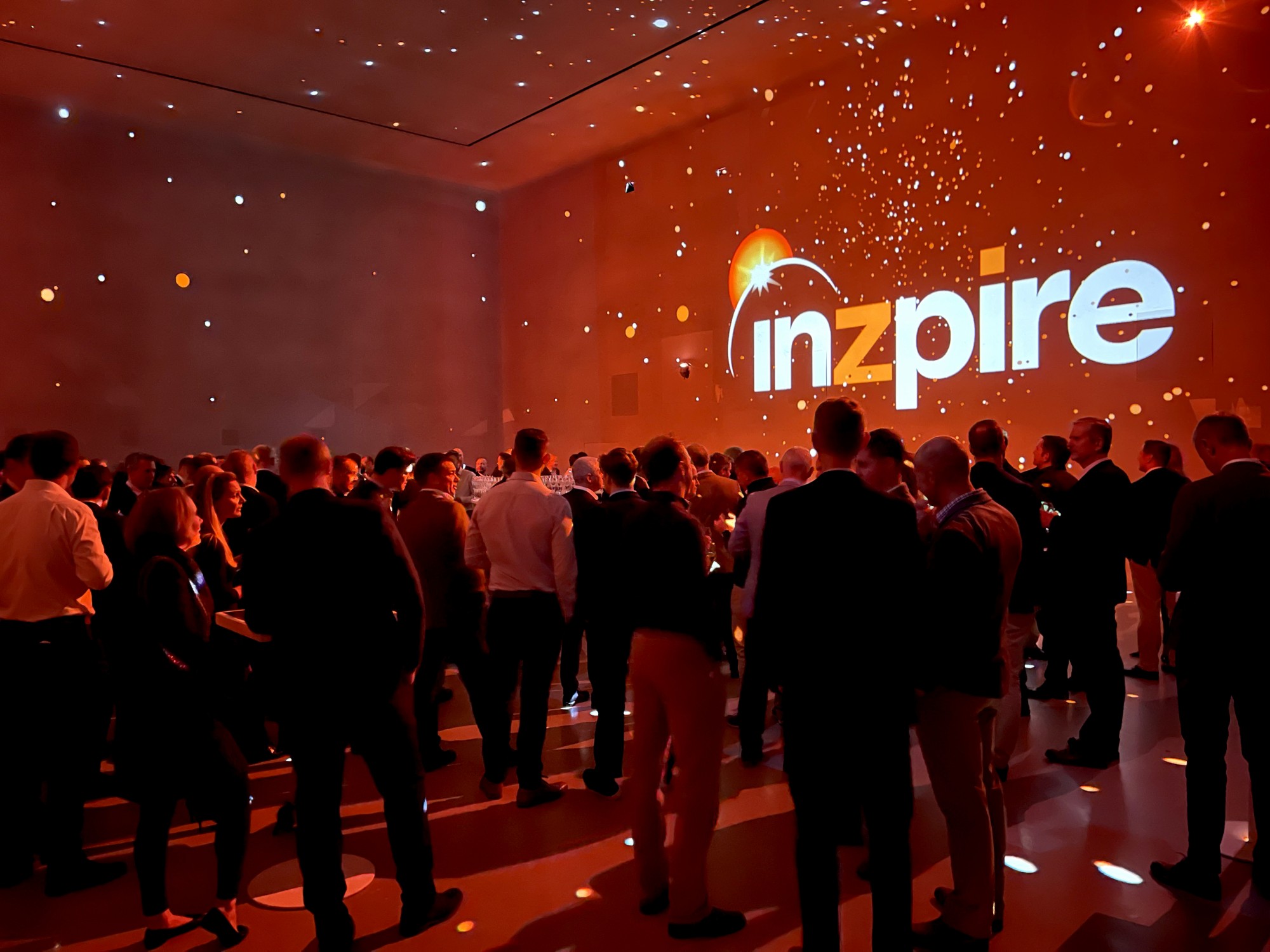 Last night, we were delighted to host our inaugural Annual Reception at London’s award-winning gallery, Frameless. Guests from the Royal Air Force, Royal Navy, British Army and defence industry were propelled into an immersive evening that captured the true essence of Inzpire as an exciting defence company.
