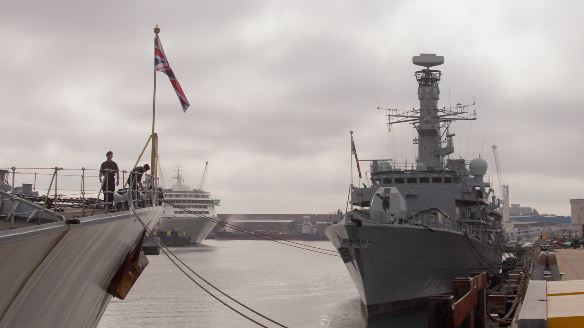 A team from Inzpire, QinetiQ, BAE Systems has delivered a further demonstration under Phase 2 of the Platform Enabled Training Capability (PETC) to the Royal Navy.