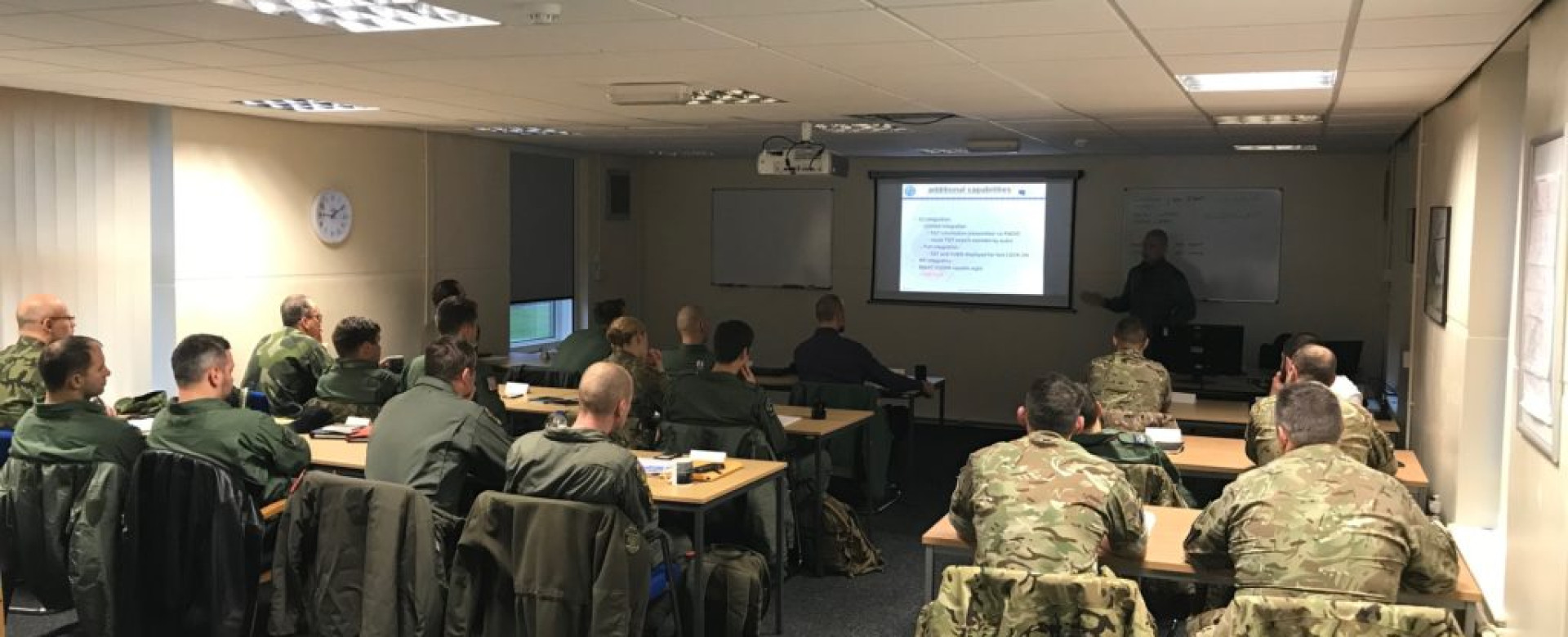 20 international trainees complete course. 