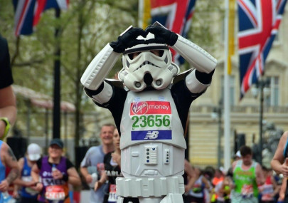 As part of our wellbeing provision at Inzpire, we arranged for Jez Allinson, aka The Running Stormtrooper, to hold sessions with our team about his journey.